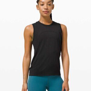 Lululemon Swiftly Breathe Muscle Tank in Black Size 6